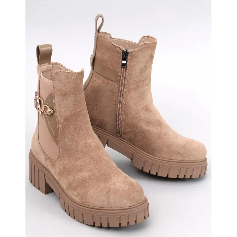 Errol Beige platform Chelsea boots