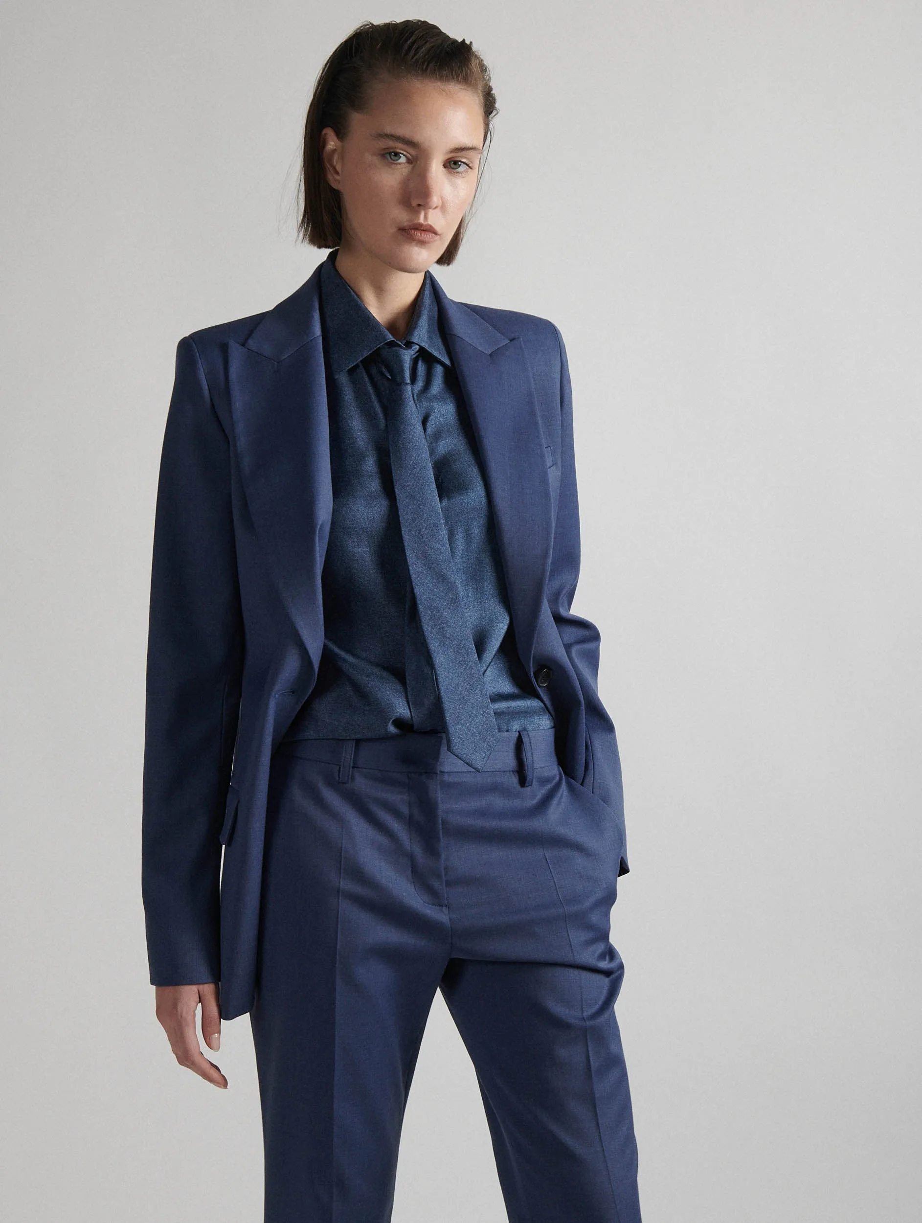 Fitted jacket in blue stretch wool gabardine