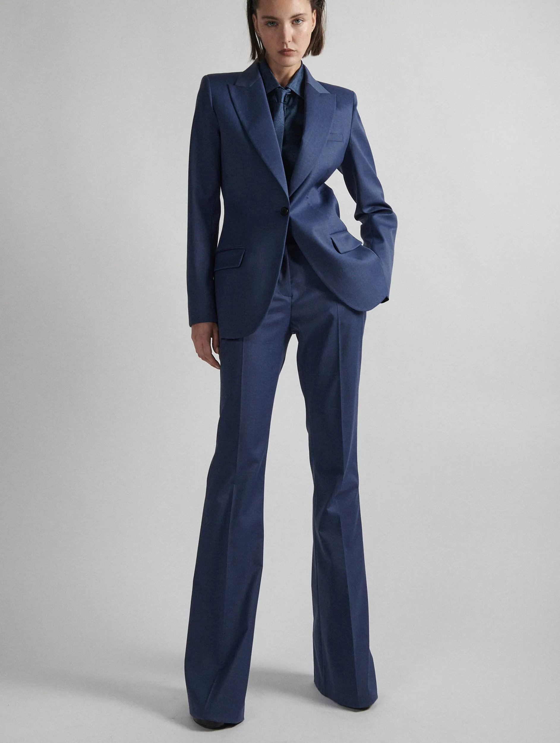 Fitted jacket in blue stretch wool gabardine