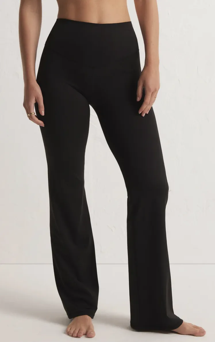 HIGH KICK FLARE PANT