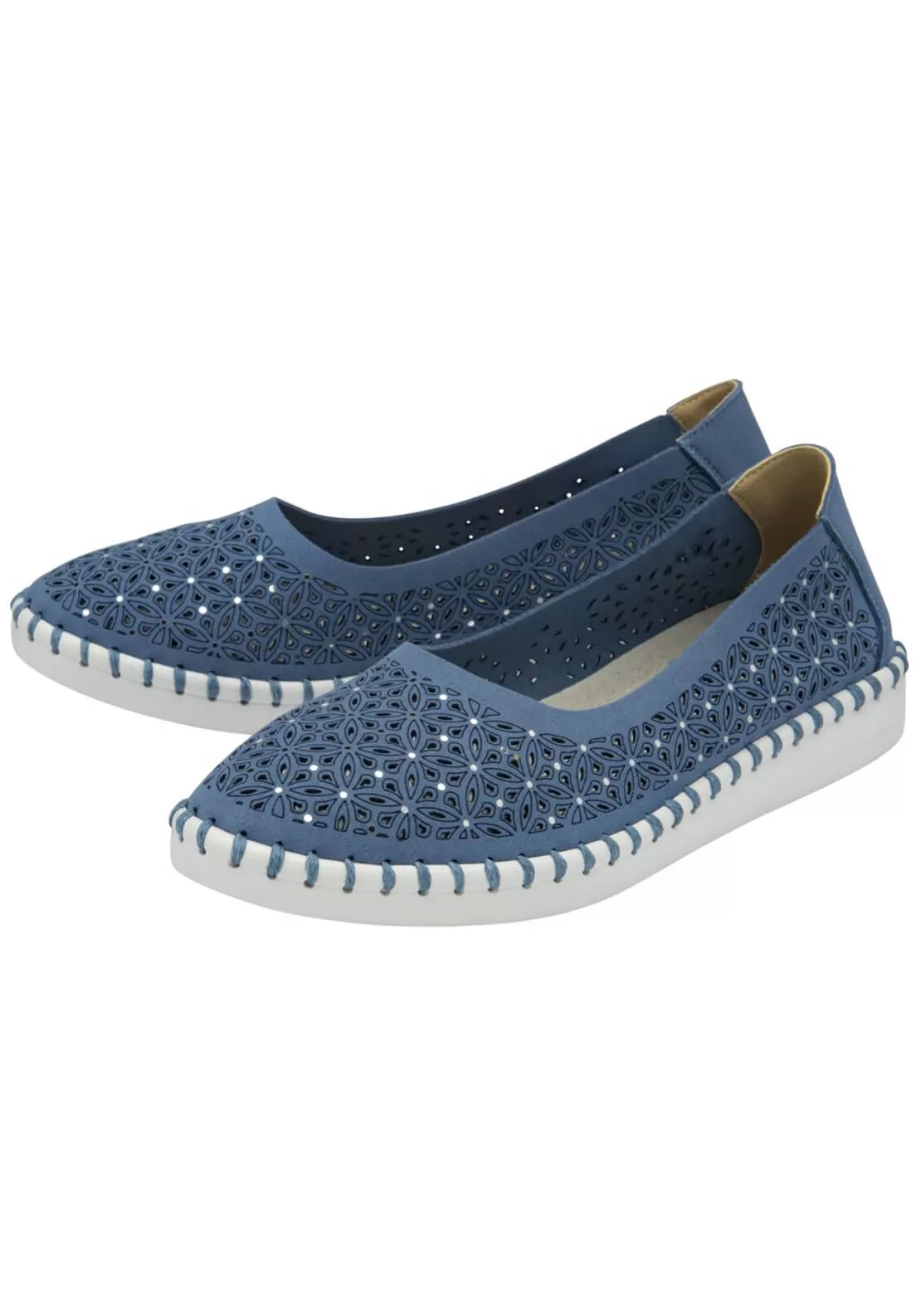 Mesne Slip-On Shoe