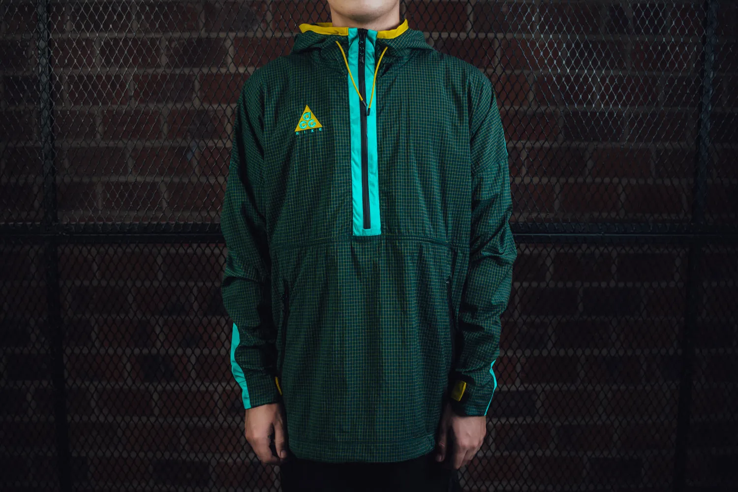 Nike ACG Woven Hooded Jacket