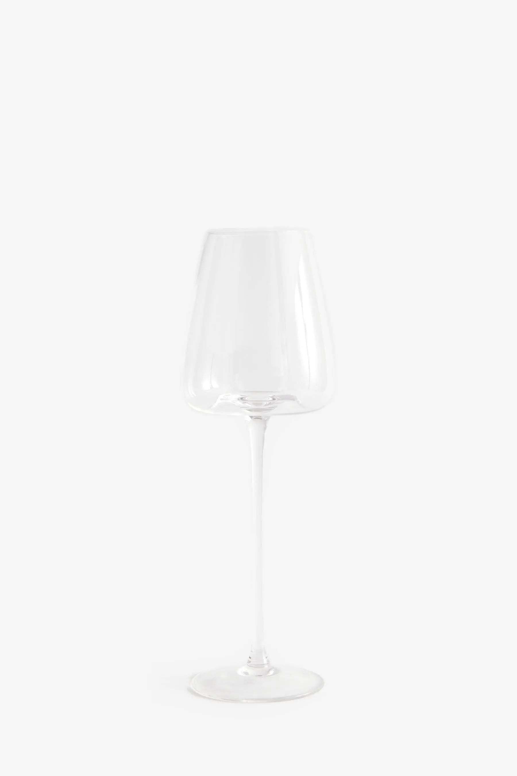 Set of 4 Clear Tapered Wine Glasses