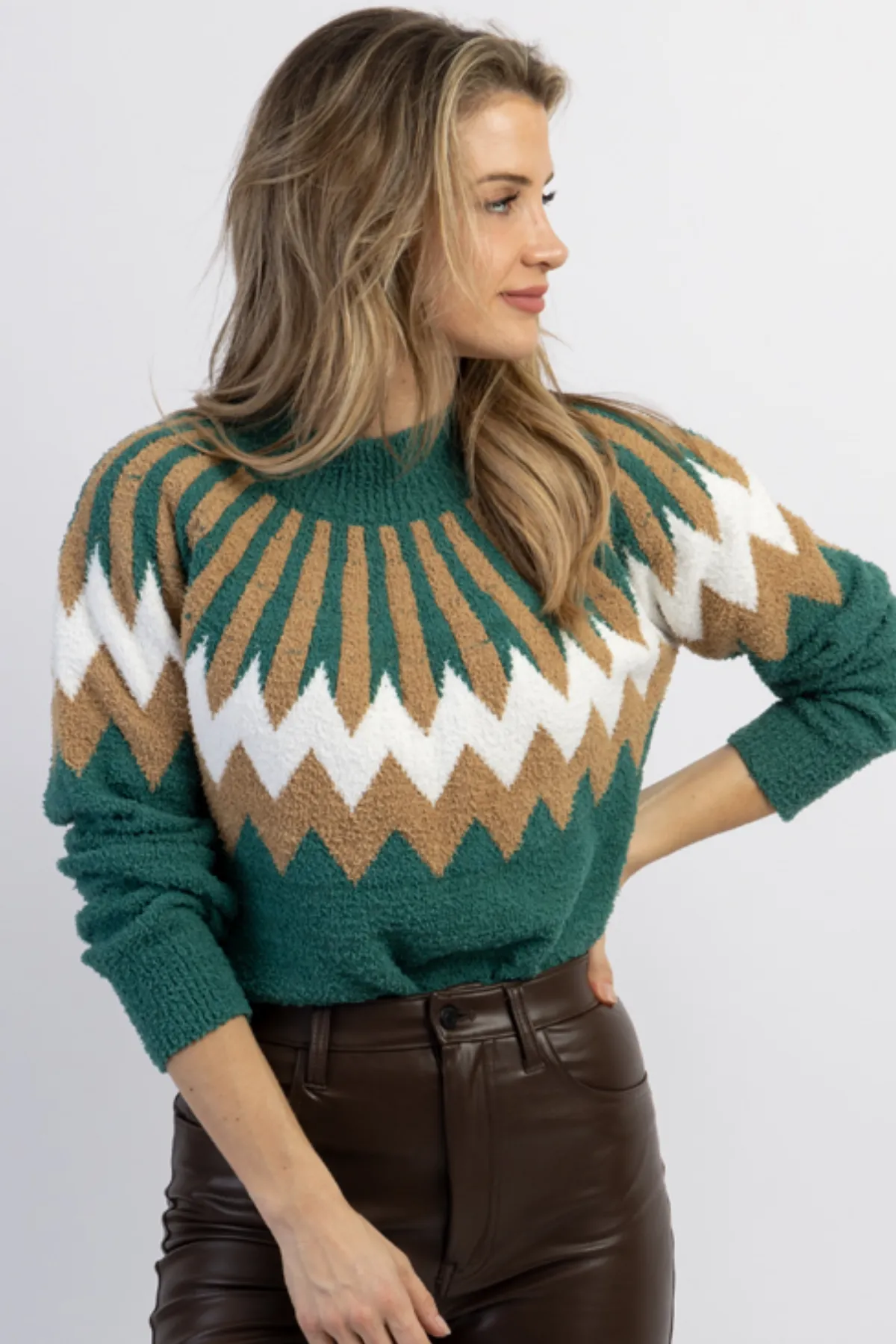 TIS THE GREEN STARBURST SWEATER